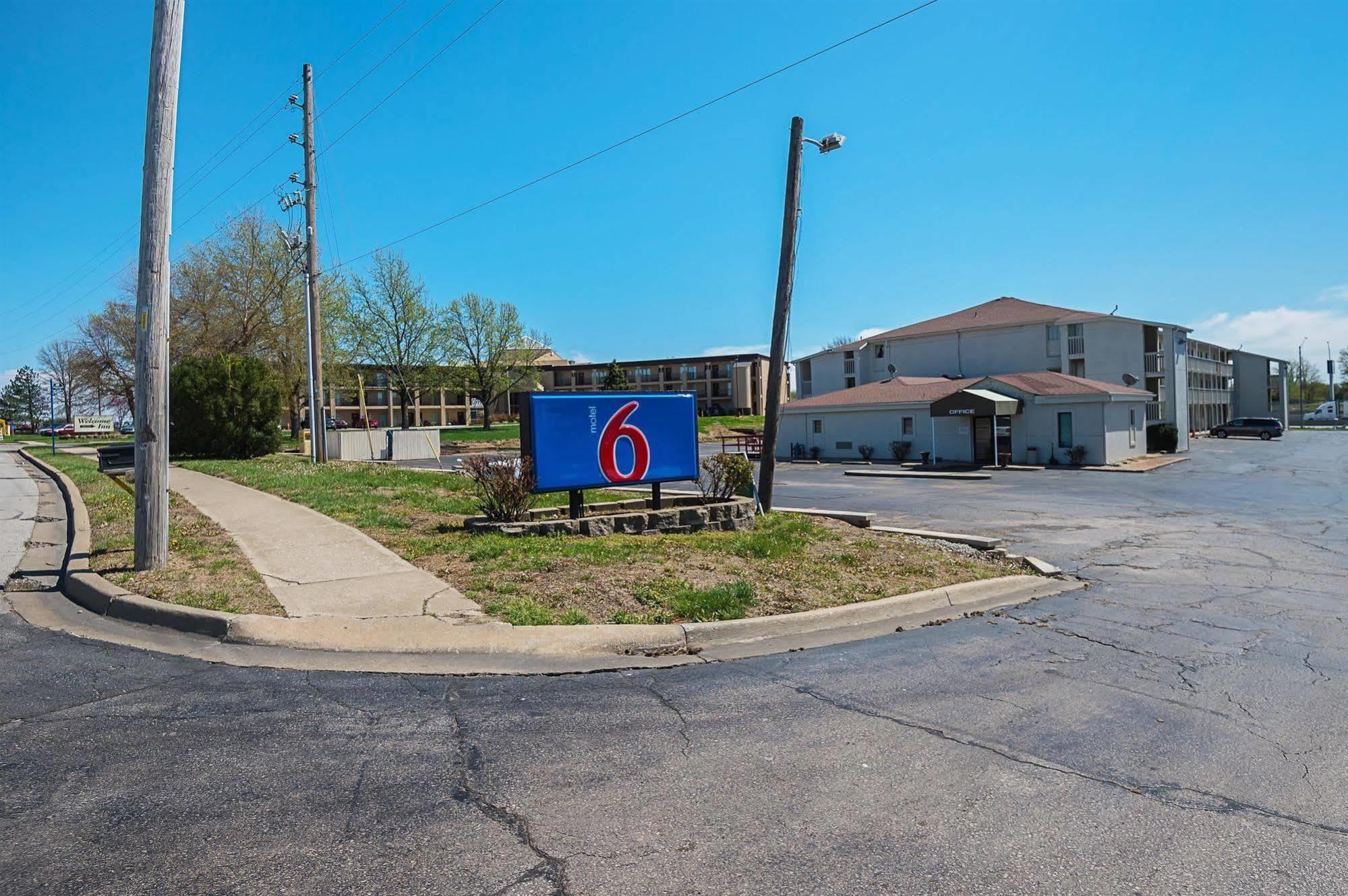 Motel 6-Blue Springs, Mo Esterno foto